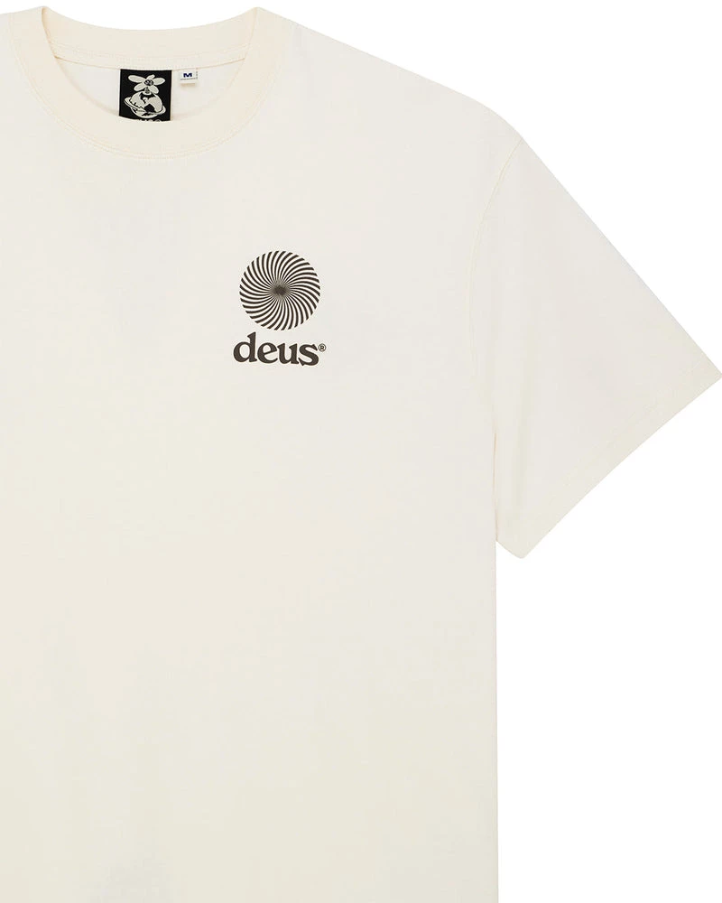 DEUS EX MACHINA STRATA TEE DIRTY WHITE - Tôpette Skateboards & Lifestyle
